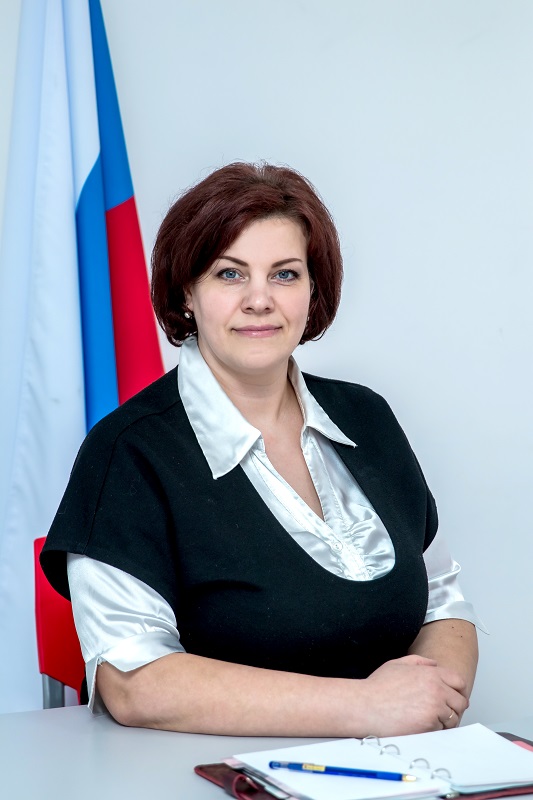 Лобынцева Людмила Олеговна.